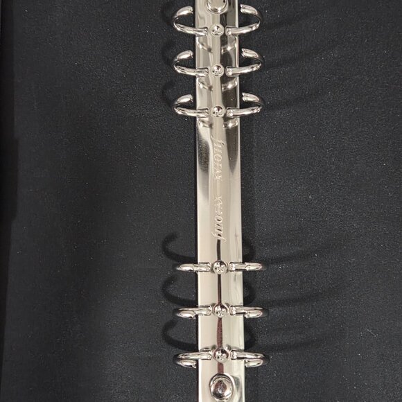 Filofax The Original A5 Patent Organizer - Fuchsia - Picture 8 of 16